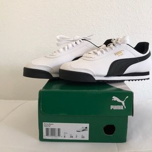 Roma Basic white-black Puma men’s shoes.